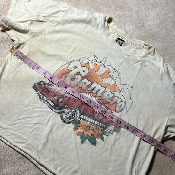 GM Official Licensed CAMARO Vintage Inspired Retro Cropped Yellow T-Shirt - Picture 6 of 7